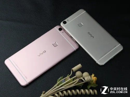 年终奖花在刀刃上 3000元以下热门机精选