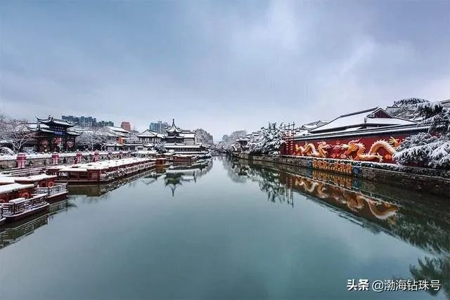 南京有哪些好玩的景点？住宿有哪些建议？