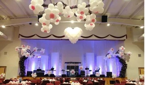婚庆气球如何布置 浪漫婚礼气球装饰效果图欣赏