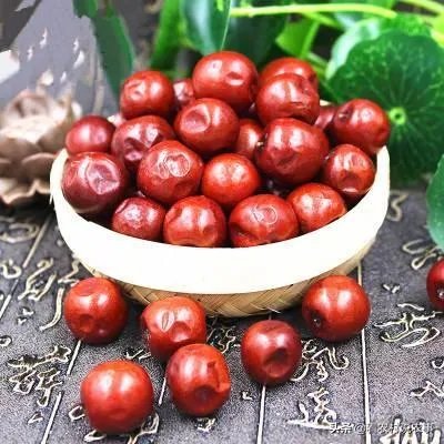 进入9月份了中晚熟水果陆续进入成熟采摘期，可是今年的水果价格怎么这么低？