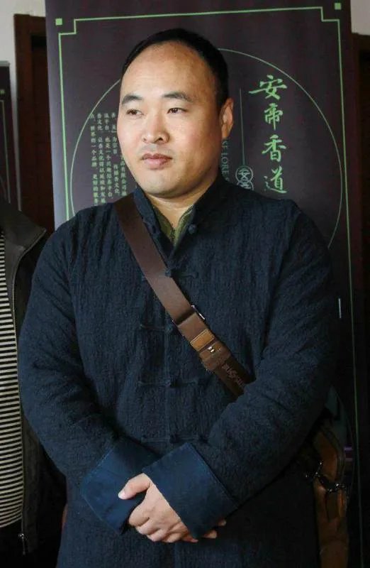 李天金是哪的人？干什么的？