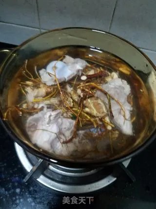 五指毛桃煲猪骨