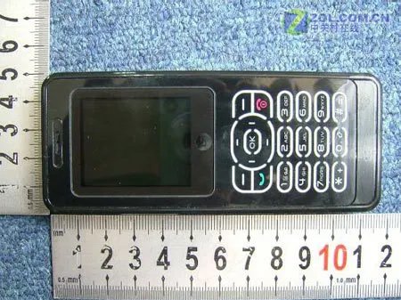 比拼L7 UTStarcom密谋轻薄直板UT1200