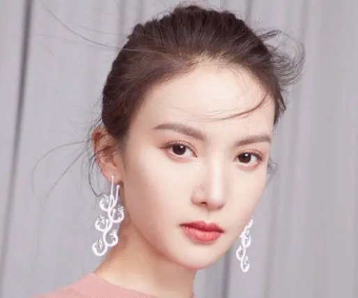 金晨谈过几个男朋友