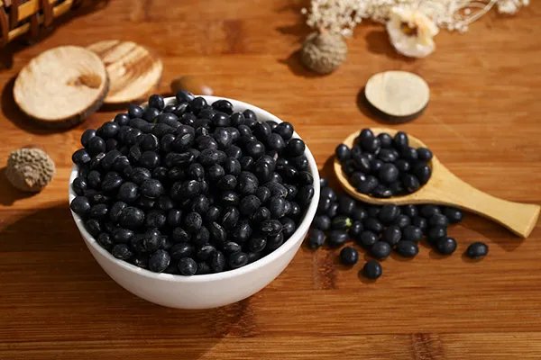 黑豆泡醋的功效