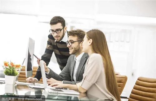 拍婚纱照工作室与影楼哪个好    工作室与影楼有哪些不同