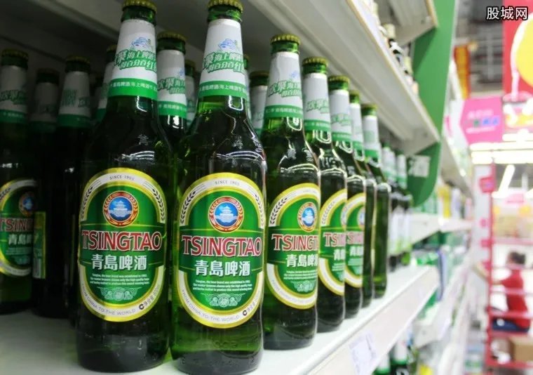 青岛啤酒价格表 2018青岛啤酒多少钱一瓶