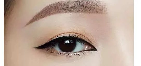 眼部吸脂注意事项