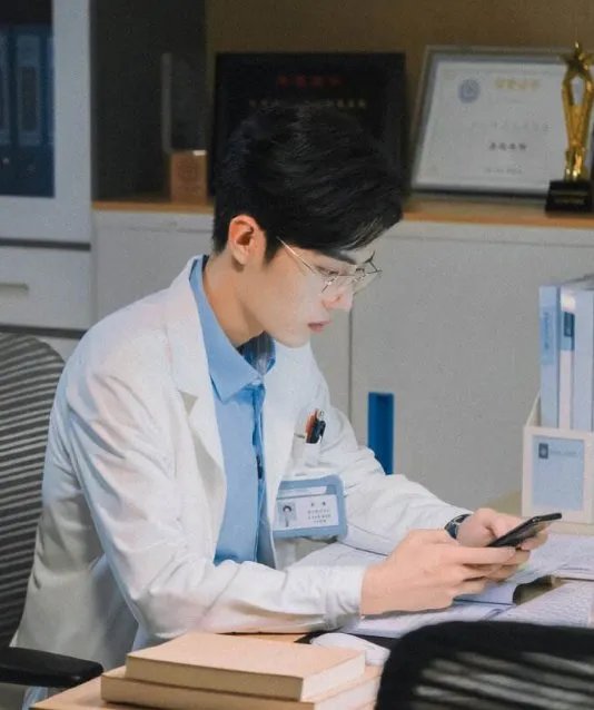 《余生请多指教》肖战角色被强改，这剧还值得吗？