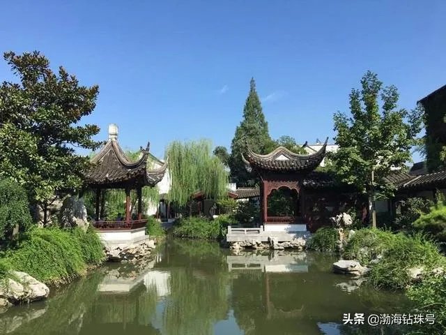 南京有哪些好玩的景点？住宿有哪些建议？
