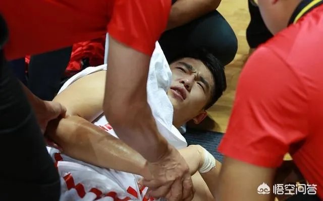 中国男篮vs塞尔维亚冲突