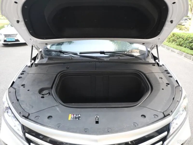 荣威MARVELX2018款落地价多少钱？荣威MARVELX购车价