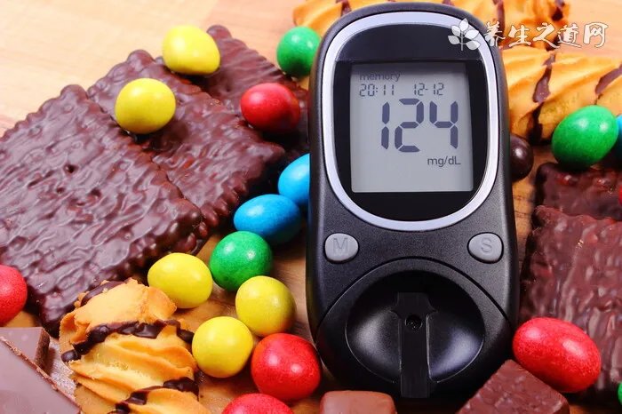 怎么用喂药器给猫喂药