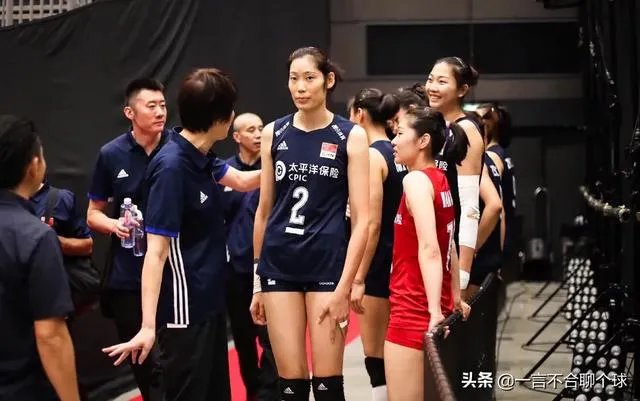 俄罗斯女排8冈察洛娃图片