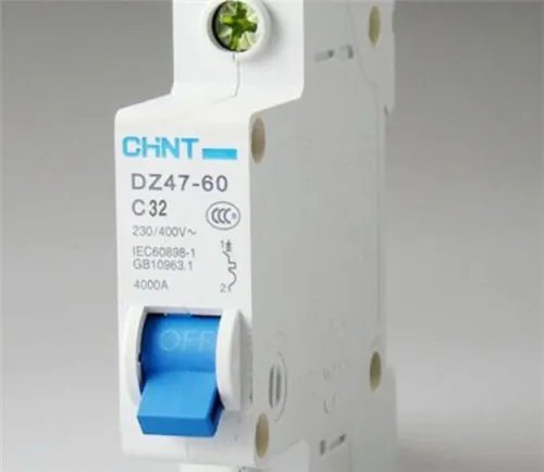 家用空气开关怎么安装