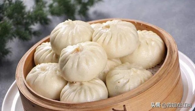 本人想开一个门面店的早餐生意，谁可以指导一下做什么早餐比较好？