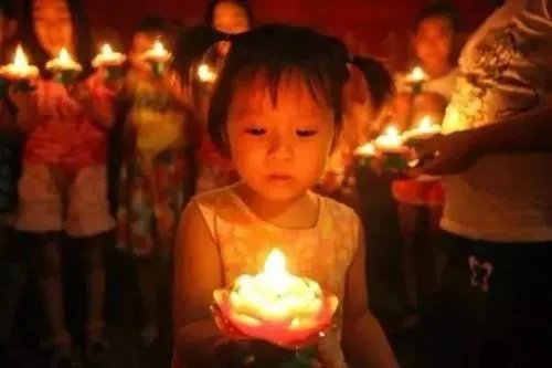 为什么农历7月15是鬼节？