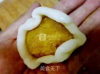 凤梨馅儿冰皮月饼