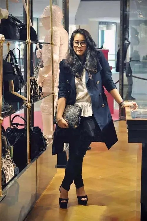 胖人服饰搭配技巧 140斤胖妹子穿衣搭配方法