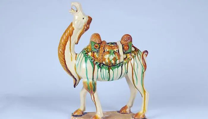 唐三彩是什么 唐三彩是哪三彩