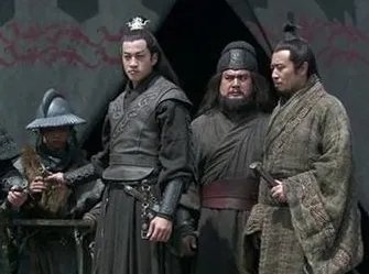 吕布被杀真的是妻子严夫人所害吗？真相是什么