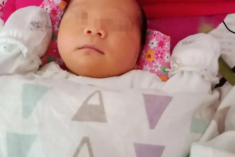 宝宝正确的睡姿图解