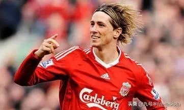 大家怎样评价费尔南多托雷斯的职业生涯，大家认为巅峰的托雷斯和巅峰的C罗谁更有杀伤力？