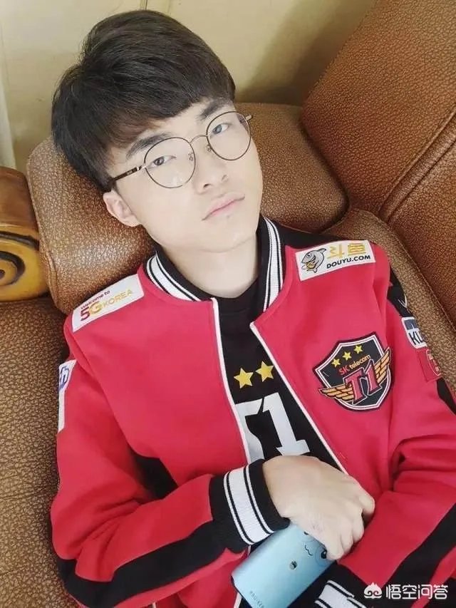 LOL北美韩媛Huhi通过转会拿到美国绿卡可免服兵役,Faker可以这样做吗?你怎么看?