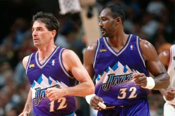 约翰斯托克顿到了现在的联盟，是处于什么位置的？