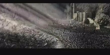 魔戒2主要内容在讲什么。