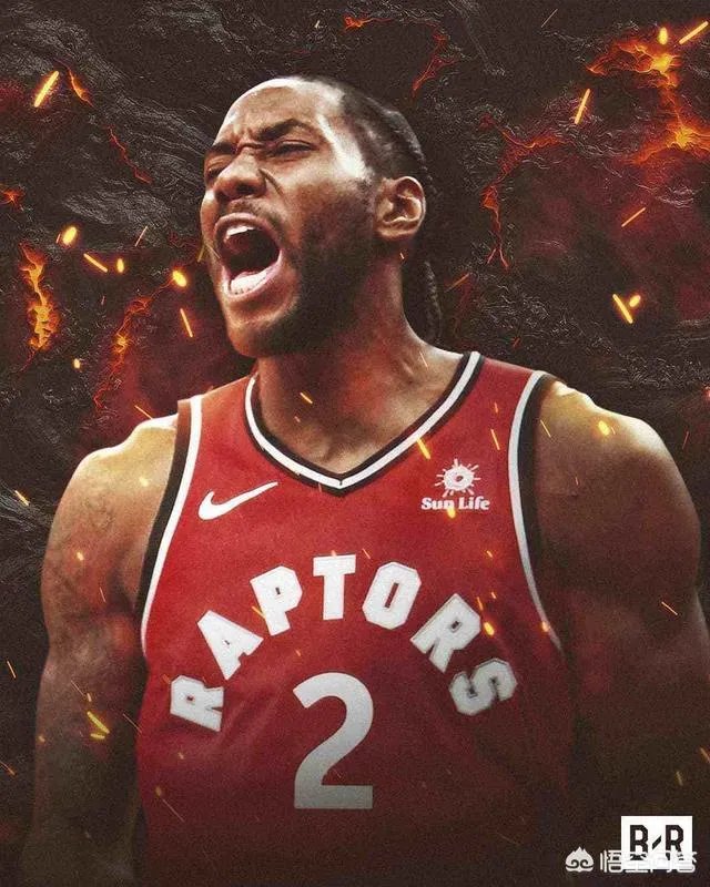 范弗利特摔倒，伦纳德立马跑过去拉他！如何看待范弗利特在猛龙的地位？