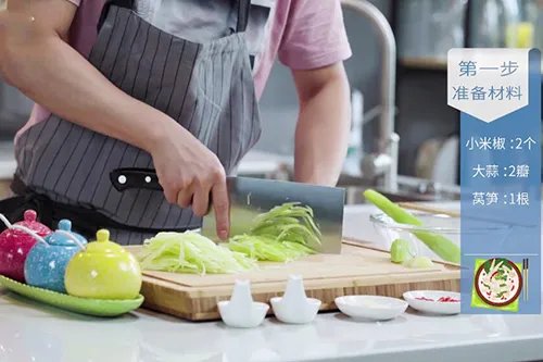 凉拌莴笋丝的做法 家常凉拌莴笋丝做法大全