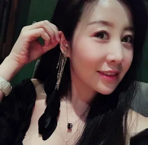 吕帅希个人简历资料 裁判因为性感出镜而爆红