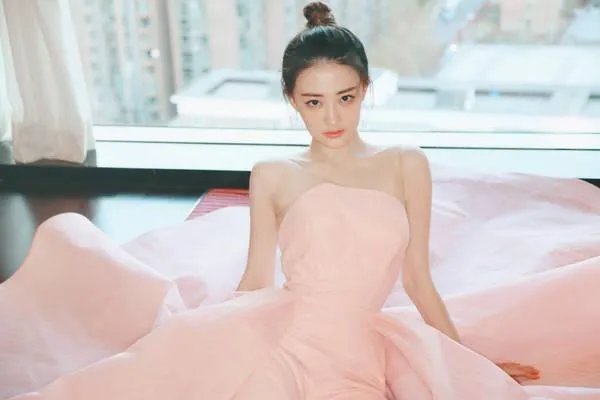 数字小姐是谁？