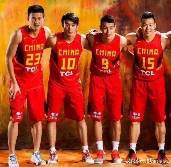 易建联落选国家队奥运落选赛，你们怎么看？