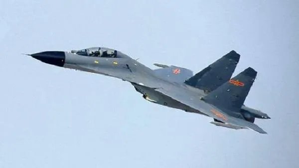 歼11与歼16有什么区别？