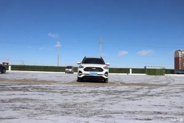 没有一个冬天不可逾越，没有一个春天不会来临，感谢哈弗M6相伴