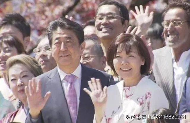 安倍提出辞职后，为何还要坚持任职到下任首相选出为止？