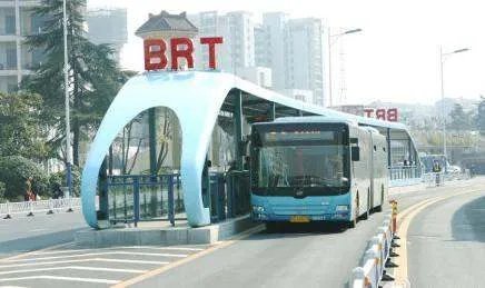 公交车上BRT是什么意思？