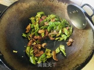 辣椒炒肉片