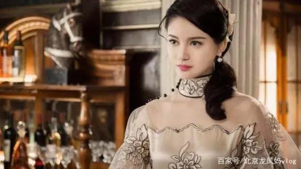 盗墓笔记：霍仙姑就是霍三娘吗？她们两是什么关系？