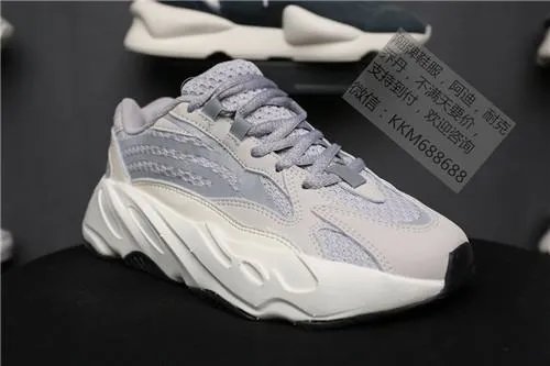 耐克钉鞋好不好？