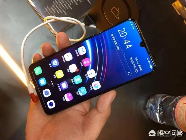 新机iQOO有哪些是功能配置属于国产手机中顶尖水准的?