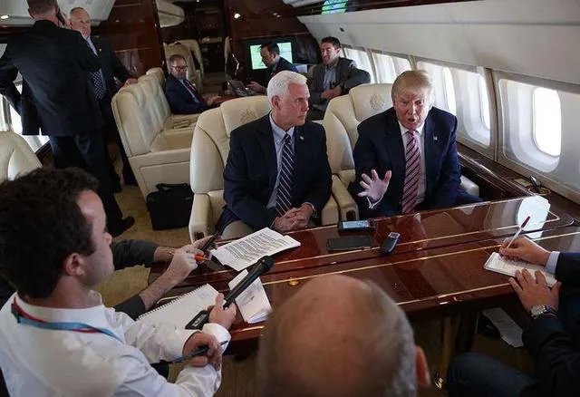 美国空军一号是专门为总统出行而制造的吗？