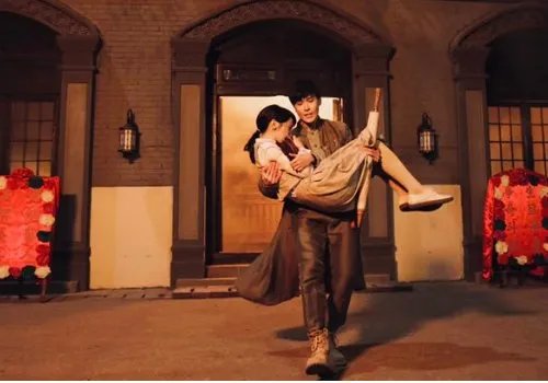 《半城明媚半城雨》值得一看吗？