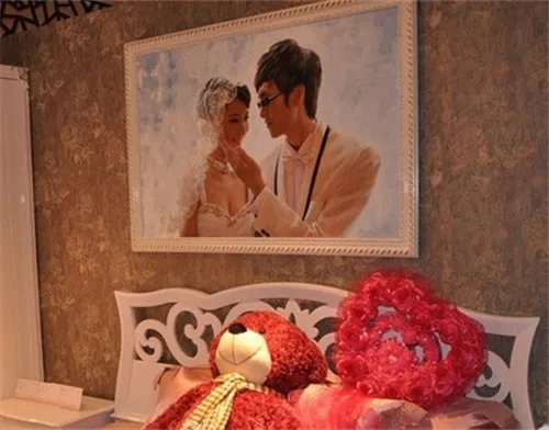 床头结婚照有什么讲究 卧室结婚照摆放风水