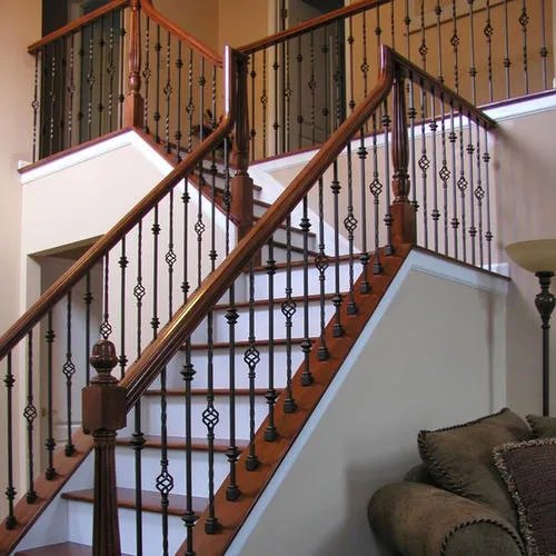 楼梯栏杆一般多高