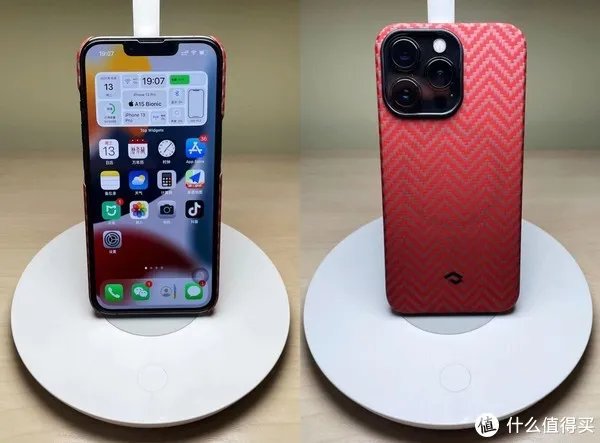 PITAKA 凯夫拉magsafe磁吸碳纤维手机壳测评