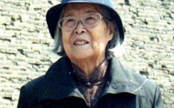 傅冬菊晚年为何悲惨