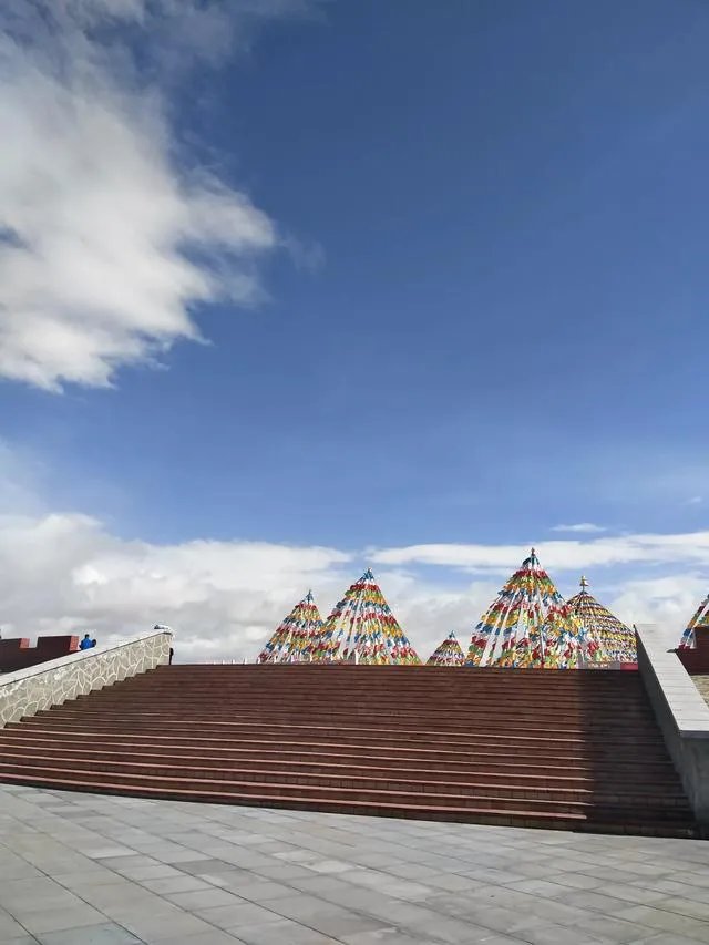 青海有哪些经典的景点？